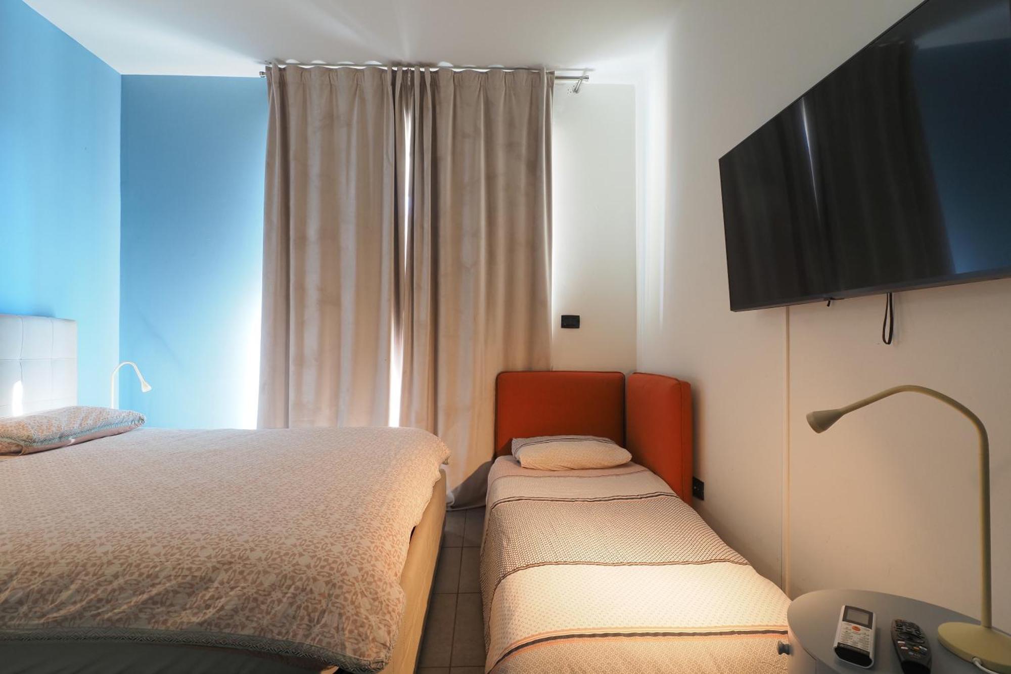 Apartment Center - Modern Flat With Free Parking And Wifi - A Bergamo