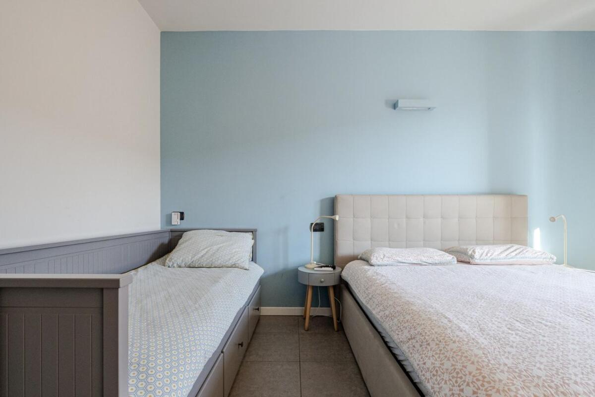 Center - Modern Flat With Free Parking And Wifi - A Apartment *