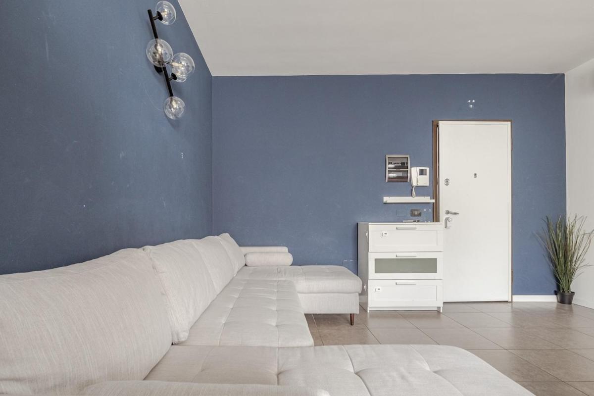 Center - Modern Flat With Free Parking And Wifi - A Appartement Bergame